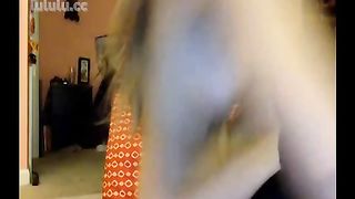 嫩妹工具插肛自己打屁股到泛红性感翹臀美腿嫩逼身材美到爆