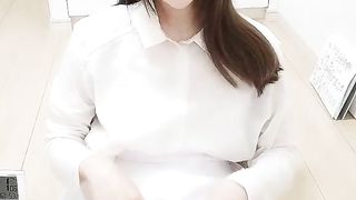 【69堂精品视频】初音美玲自慰呻吟口含阳具诱惑不断