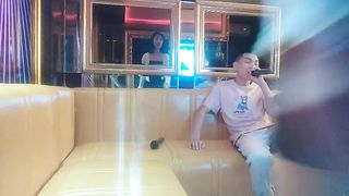 怨种探花LTV玩操大奶抠逼流水二部