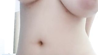 绝对极品G奶美乳女神超柔软粉嫩好想捏一把