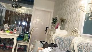 【69免费视频】兔兔兔豆女神直播阳具坐插深入高潮一阵一阵的