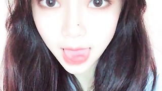 【69免费视频】自慰摸逼手指抽插白浆涌出