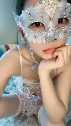 【69免费视频小恶魔来了白丝美腿粉穴等待抽插01