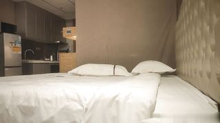 【69堂精品视频】顶级高端外围场苗条00后女神小仙女到达高潮