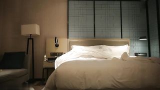 【69堂精品视频】高价外围小姐姐粉穴白丝高颜值女神很是诱惑