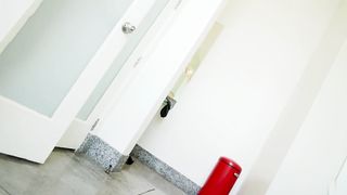 【69堂免费视频】瑜伽教练在操我妻子我只能看到我短小鸡巴