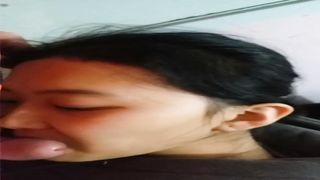 【69堂免费视频】极度反差清纯美丽大学生妹子 与男友性爱自拍流出私处又粉又水彼此搞的很快乐