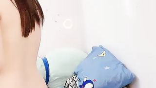 【69堂免费视频】多体位蹂躏抽插，浪叫不止表情好骚啊