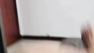 【69堂免费视频】很爽快直接开干，第一视角吃屌2