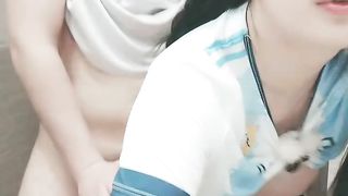 【69堂免费视频】站立抽插骚话不断，骑乘姿势水好多