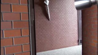 【69堂免费视频】尾随强奸乖乖巨乳萝莉