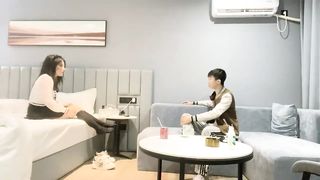 【69堂免费视频】师范大学生，小美女一宵风流！花式啪啪激情四射