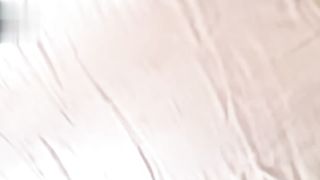 【69堂免费视频】被男友操完逼后，高潮妹妹被同父异母的哥哥侵犯又给内射了一次