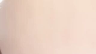 【69堂免费视频】极品丝袜模特茜茜酒店大尺度私拍被摄影师咸猪手掰穴