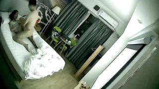 【69堂免费视频】【偷拍盗摄】小情侣们开房做爱肆意缠绵，浓情蜜意极度享受