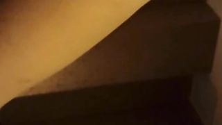 【69堂免费视频】【网曝泄密】沈阳大二反差婊打电话操逼，全程骚话对白，高清完整版