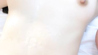 【69堂免费视频】外表甜美乖巧！衬衣黑丝袜超性感，网袜美腿足交，69大屌插嘴，猛怼骚逼