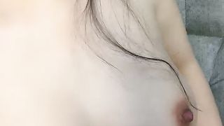 【69堂免费视频】9分颜值气质美女！炮友又来操逼了！性感大奶吊带白丝，乳推吃大屌，大肥臀骑乘位扭腰