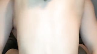 【69堂免费视频】隔着内裤摸骚穴，大奶乳推