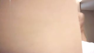 【69堂免费视频】黑靴牛仔裤笑起来甜美妹子，舌吻舔弄奶头按头口交，上位骑坐侧入抽插大力猛操呻吟