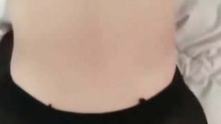 【69堂免费视频】【叔嫂乱伦】大哥让我照顾生病的嫂子，一时没忍住内射嫂子两次，嫂子竟然说精子留给哥哥吃