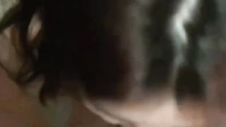 【69堂免费视频】【真实泄密】济南人气“曾凡”边被操边喊：“我好骚，好想被你干！”