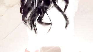 【69堂免费视频】情人节和醉意姐姐在酒店持续做爱，姐姐入睡也要我插在里面才行