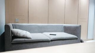 【69堂免费视频】今夜尝试挑战沙发视角2 600网约外围女神 肤白貌美 翘臀美乳 人见人爱的尤物 太挑逗