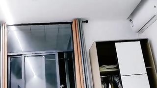 【69堂免费视频】双马尾极品美少女！新人妹妹刚下海！情趣内衣珍珠内裤，和大哥一对一，白丝美腿吃屌，被炮友后入爆操