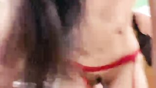 【69堂免费视频】被老外大鸡巴疯狂蹂躏的国产骚人妻，丝袜高跟诱惑