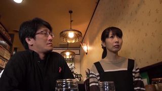 【69堂免费视频】张开双腿，每当阴户被搅动时