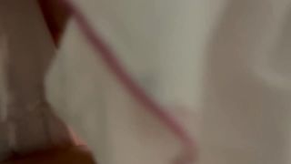 【69堂免费视频】与美丽的少女女友做爱的里内射精，阴部在高潮中抽搐