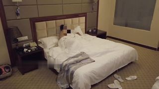 【69堂免费视频】朋友专程来操老婆体力不错口爆后又后入第二炮_高清1080P原版无水印