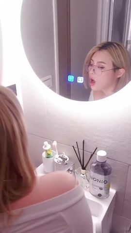 【69堂免费视频】露脸性爱私拍_第一次戴着眼镜被大鸡巴抽插真的好反差