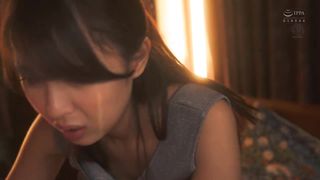 【69堂免费视频】「小真弘，你长大了……」每当我回到父母家，两个叔叔总是叫我……_市来まひろ_2