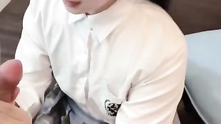 【69堂免费视频】后入JK眼镜少女