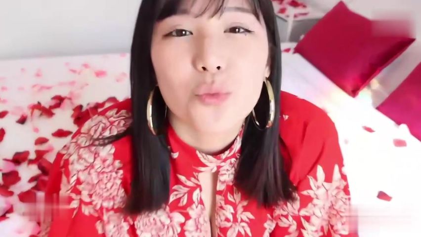 【69堂免费视频】大奶美女吃鸡啪啪  被大吊男友无套输出 内射