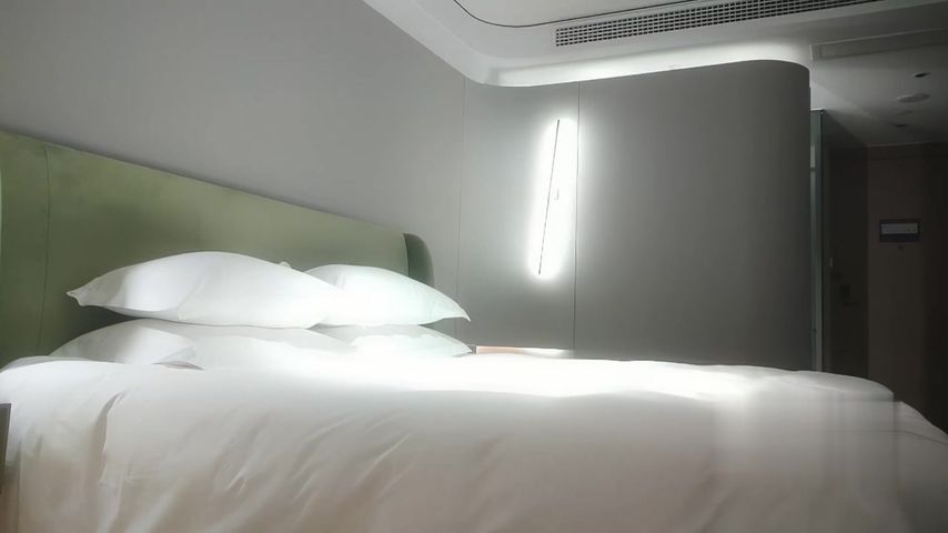 【69堂免费视频】温柔妩媚真女神，后入啪啪乳浪翻滚，精彩佳作