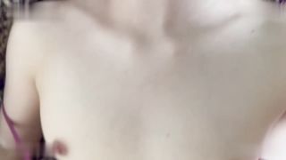 【69堂免费视频】漂亮女友撅着屁屁吃鸡舔菊花_还有点害羞_鲍鱼超粉嫩_在家被男友无套输出_内射