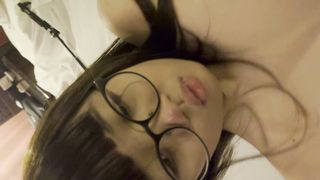 【69堂免费视频】女友穿性感的内衣勾引我