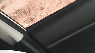 【69堂免费视频】大神周末带着漂亮女同事去郊游_顺便玩个车震爽翻了完美露脸