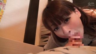 【69堂免费视频】手无寸铁的丰满巨乳JD在家中受到性的困扰♪她穿上比基尼1