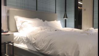 【69堂午夜视频】3000网约外围小姐姐，两个漂泊异乡的孤独男女来一场灵与肉的碰撞，