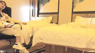 【69堂午夜视频】兼职车模，高冷女神，情趣装诱惑抱起来猛插，视角专业劲爆刺激