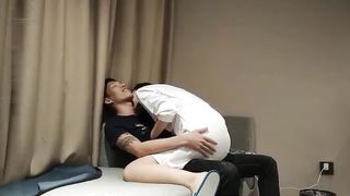 【69堂午夜视频】大奶漂亮小姐姐_真的好大我的妈呀_爽爽死啦_我的天你真的太猛了_身材高挑大长腿_被小哥从沙发操到床上多姿势爆操