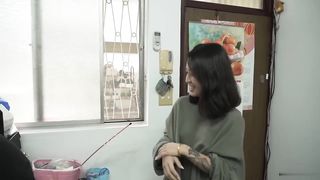 【69堂午夜视频】【突袭推主家】直击人气推主玖玖的家！炮机超过激！在玖玖的床上做爱超香超淫荡！