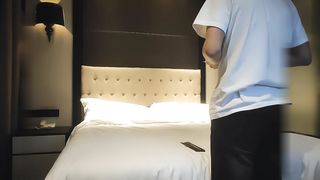 【69堂午夜视频】低配版韩彩英_大胸外围小姐姐，高跟美腿大胸，狂插乳浪翻滚肆意挥洒