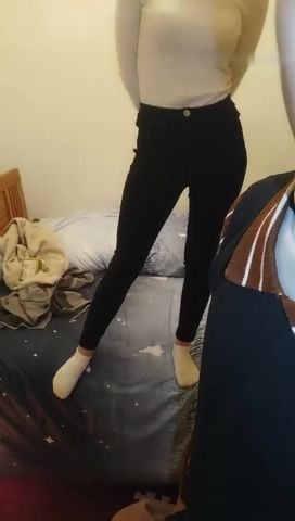 【69堂午夜视频】小杰撩妹约草涉世未深的00后小嫩妹清秀乖巧带到出租屋无套啪啪特写粉嫩鲍鱼翘臀