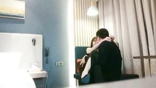 【69堂午夜视频】经典的手法 铁牛约操漂亮小姐姐 老将出马看点满满