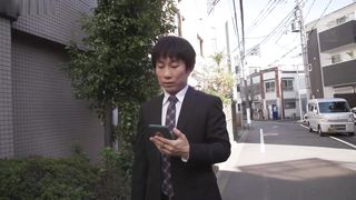 【69堂午夜视频】在脱衣舞剧场飞舞的人妻1